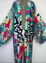 Load image into Gallery viewer, Queen Vibes