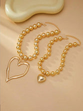 Load image into Gallery viewer, GOLD DOUBLE HEART NECKLACE
