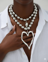 Load image into Gallery viewer, SILVER DOUBLE HEART NECKLACE

