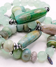 Load image into Gallery viewer, Chunky Pale Silver
