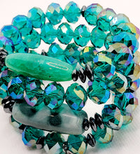 Load image into Gallery viewer, Get Stoned Emerald Crystals
