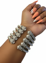 Load image into Gallery viewer, Get Stoned Crystal Cable Bangles
